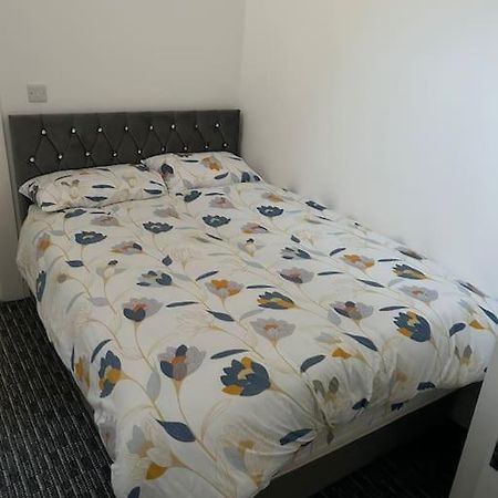 מנצ'סטר Modern 1 Bed Apartment In Salford מראה חיצוני תמונה