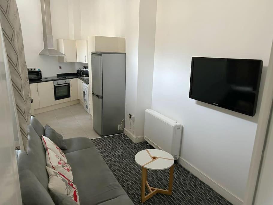 מנצ'סטר Modern 1 Bed Apartment In Salford מראה חיצוני תמונה